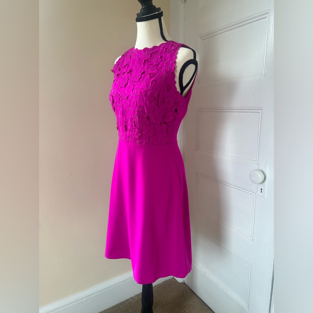 Laundry by Shelli Segal Pink Appliqué Floral Dress